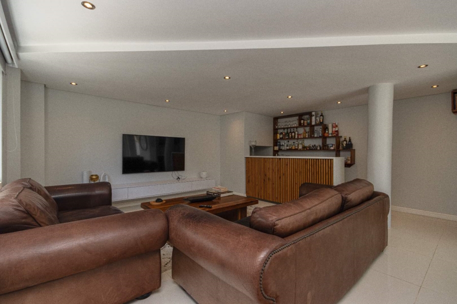 4 Bedroom Property for Sale in Sunset Beach Western Cape